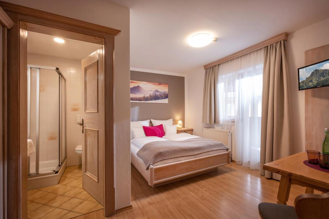 Hotel Schmiedboden Оберндорф-ин-Тирол Екстериор снимка